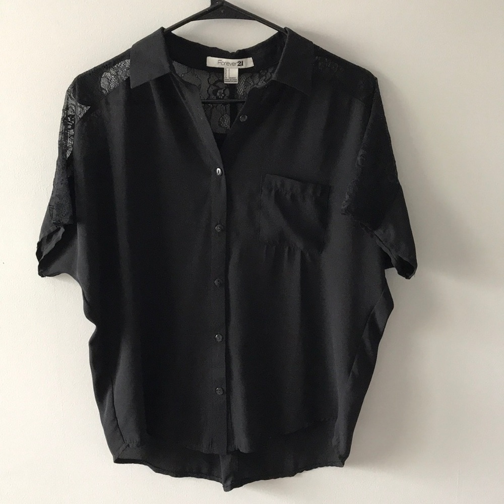 Lace black top